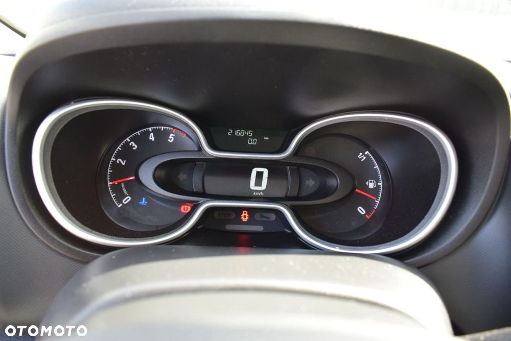 Opel Vivaro - 28