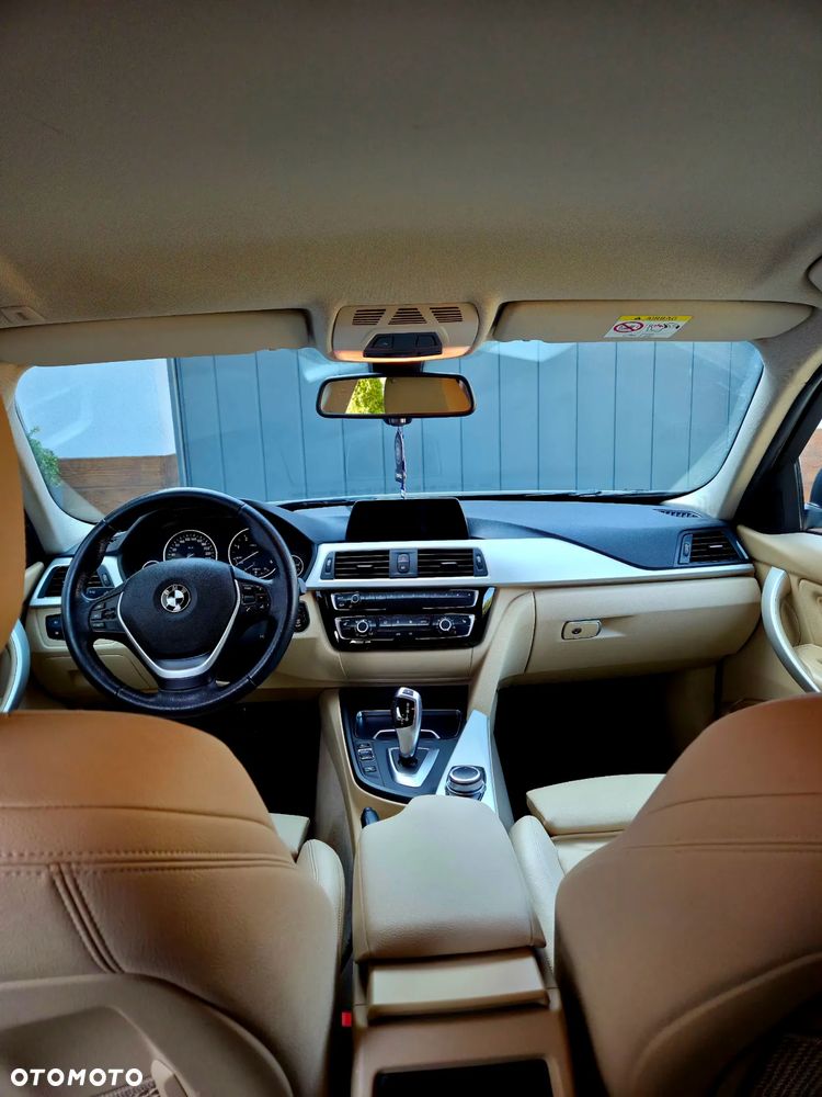 BMW Seria 3 318d - 16