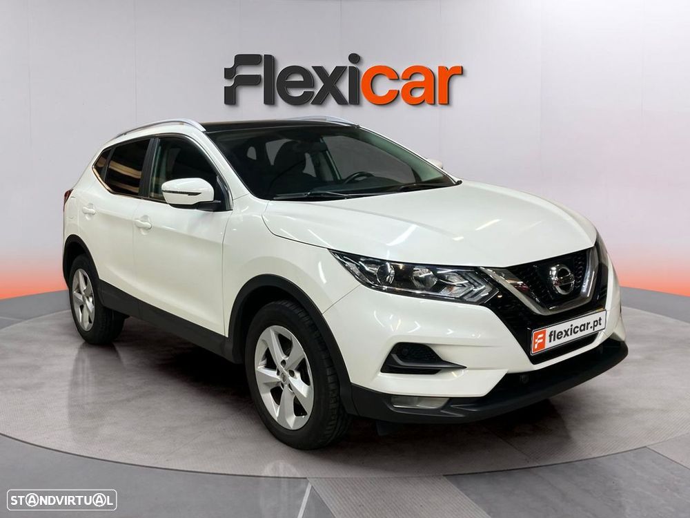 Nissan Qashqai - 1