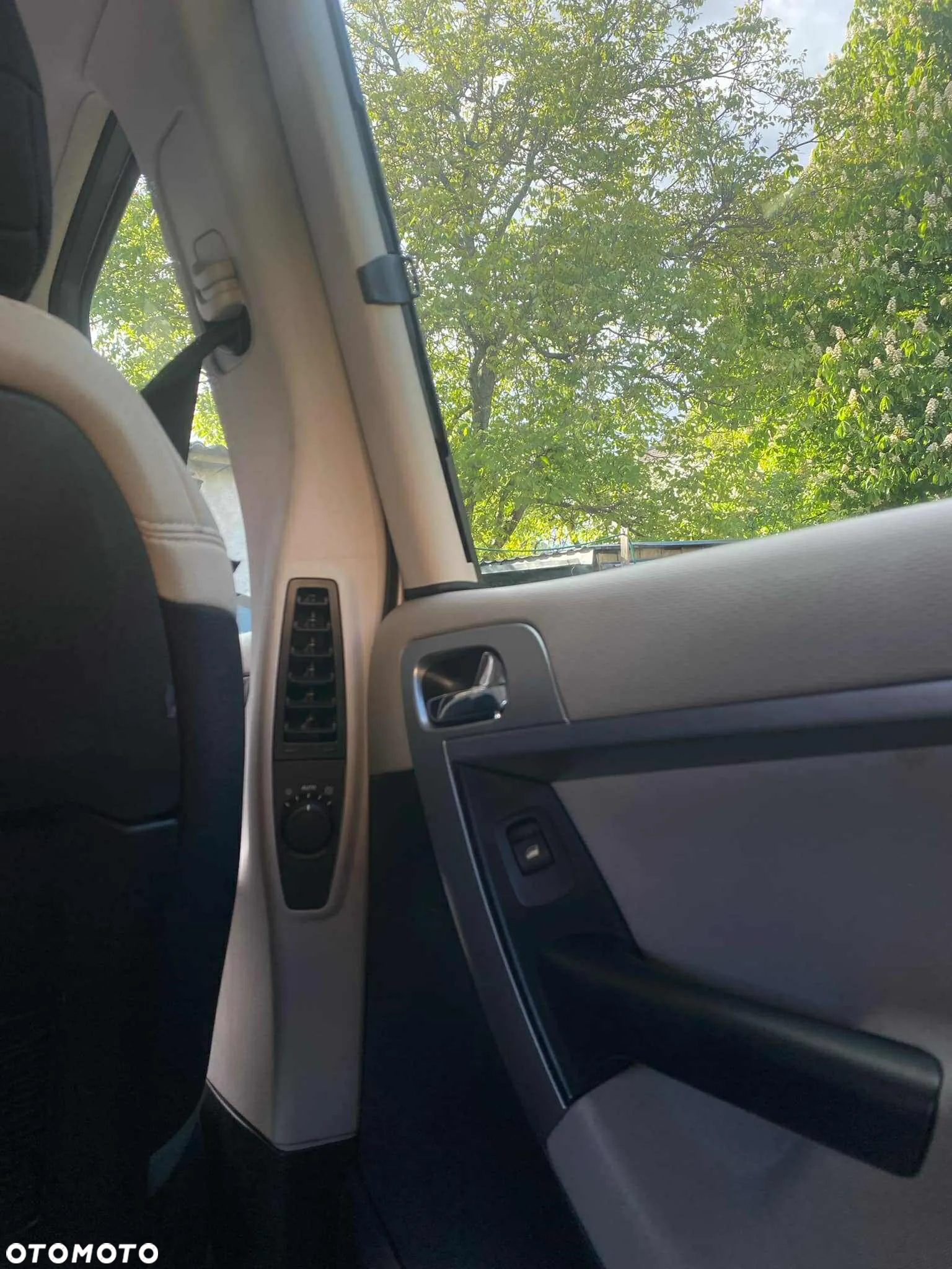 Citroën C4 Picasso 1.6 VTi Attraction - 3