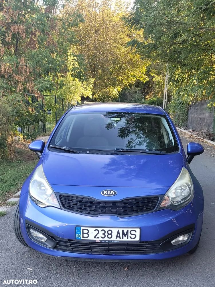 Kia Rio - 15