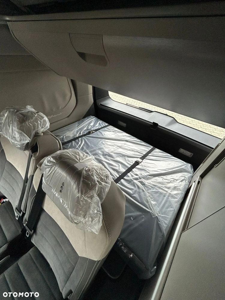 Volkswagen California - 24