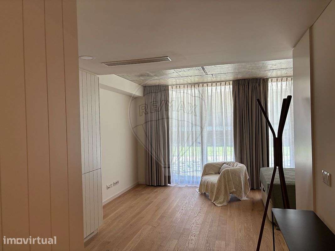 Apartamento T0 para arrendamento - Grande imagem: 4/12