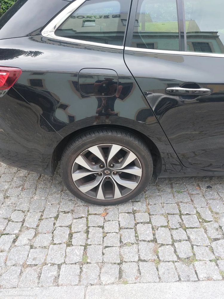 Renault Mégane Sport Tourer ENERGY dCi 110 EDC LIMITED - 6