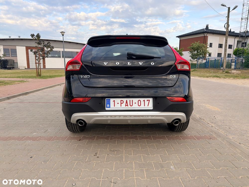 Volvo V40 Cross Country D3 - 11