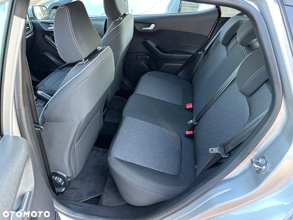 Ford Fiesta - 22