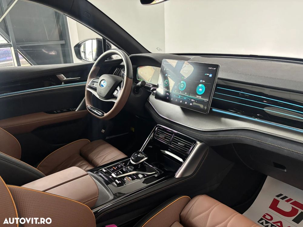 Byd Tang Flagship - 7