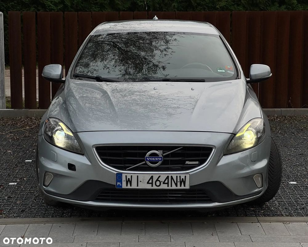 Volvo V40 D4 R-Design Kinetic - 10