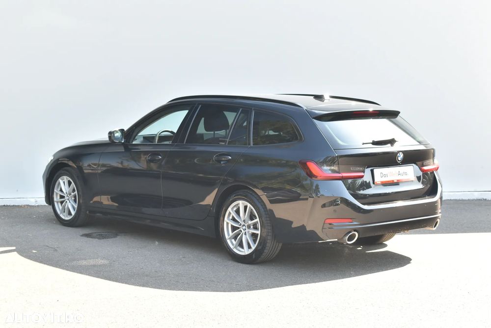 BMW Seria 3 320d Touring Aut. - 2