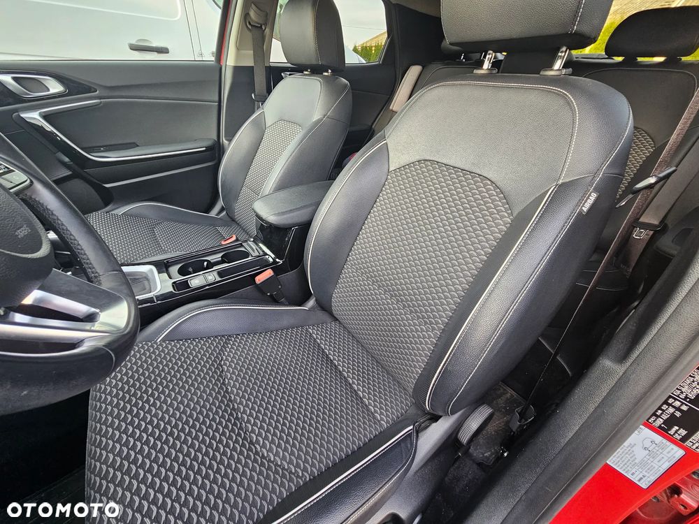 Kia XCeed 1.5 T-GDI Business Line - 15