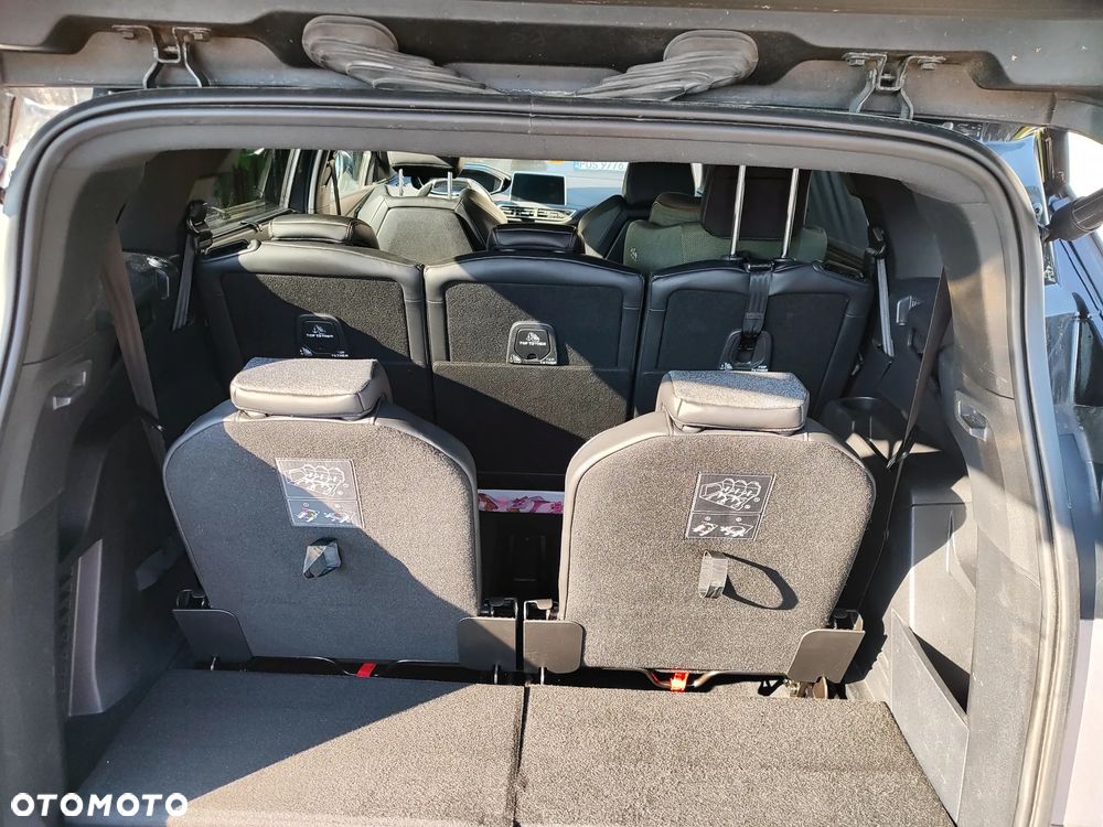 Peugeot 5008 - 26
