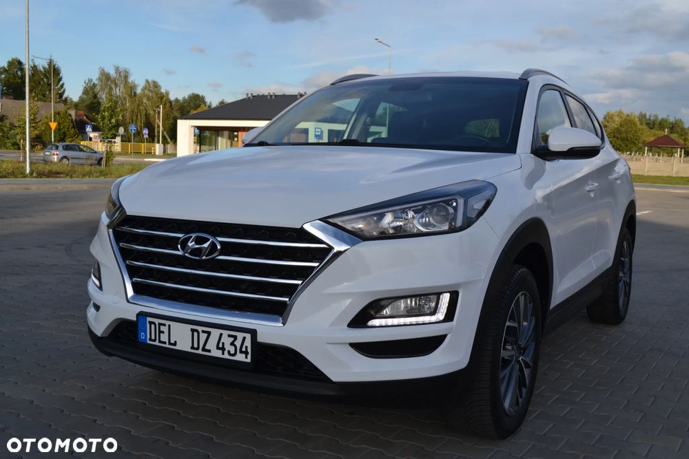 Hyundai Tucson blue 1.6 GDi 2WD Navi - 16
