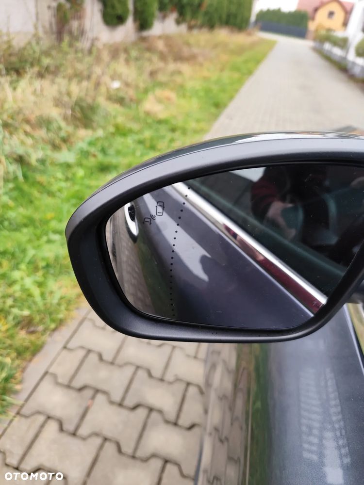 Renault Megane Grandtour ENERGY dCi 110 EDC BOSE EDITION - 27