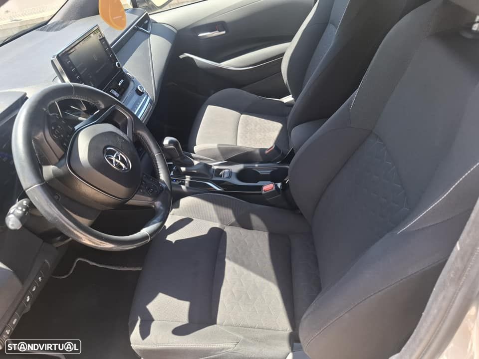 Toyota Corolla 1.8 Hybrid Comfort - 6