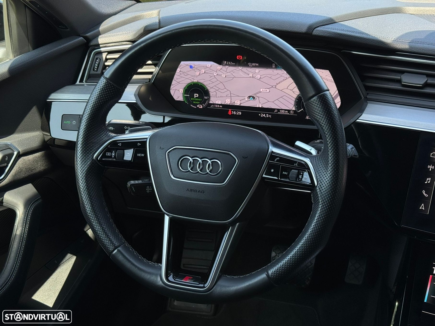 Audi e-tron 55 quattro S line - 27