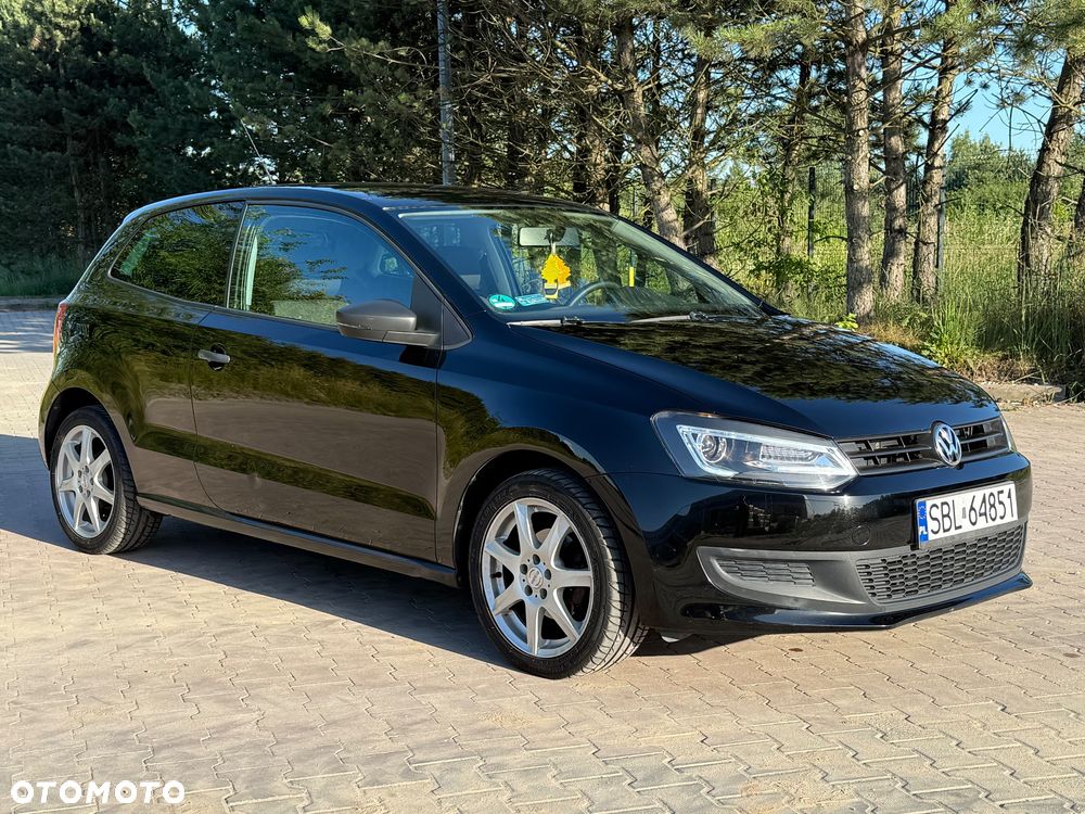 Volkswagen Polo - 2