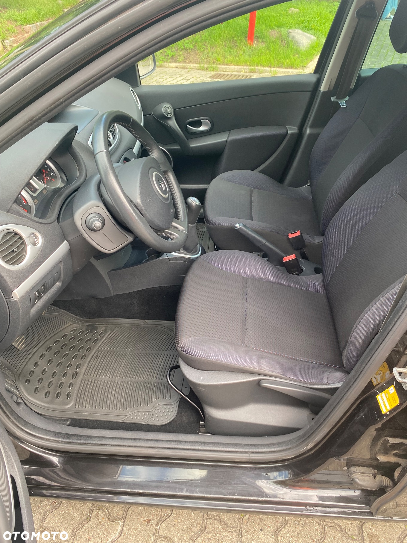 Renault Clio 1.2 16V 75 Dynamique - 15