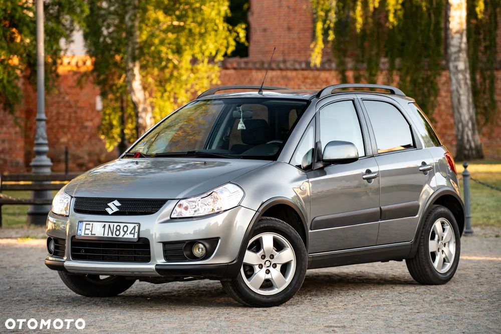 Suzuki SX4 1.6 VVT 4x2 Comfort - 1