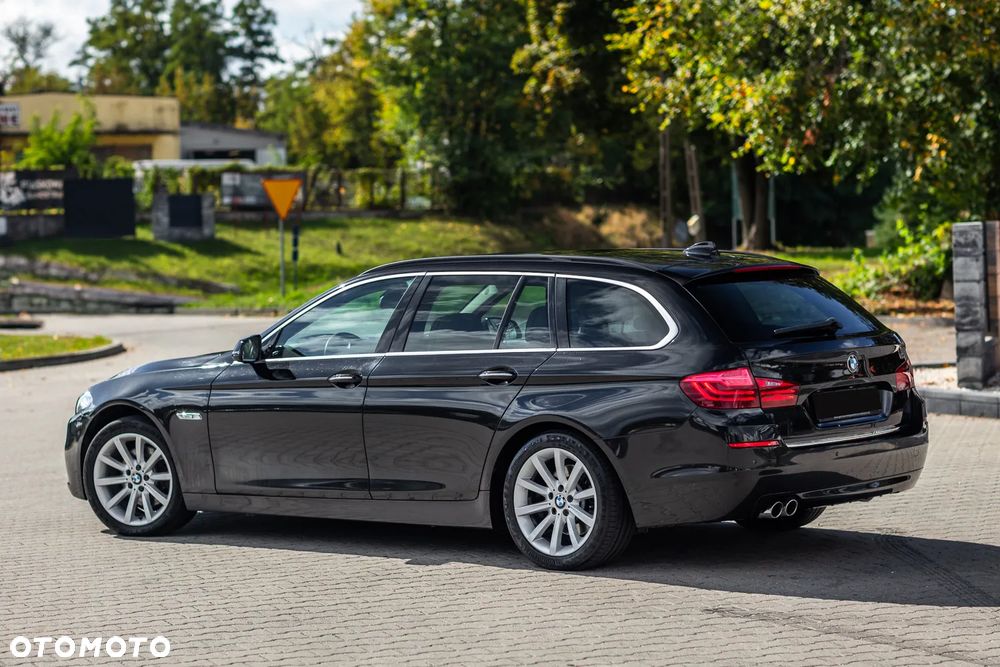 BMW Seria 5 520d Luxury Line - 11