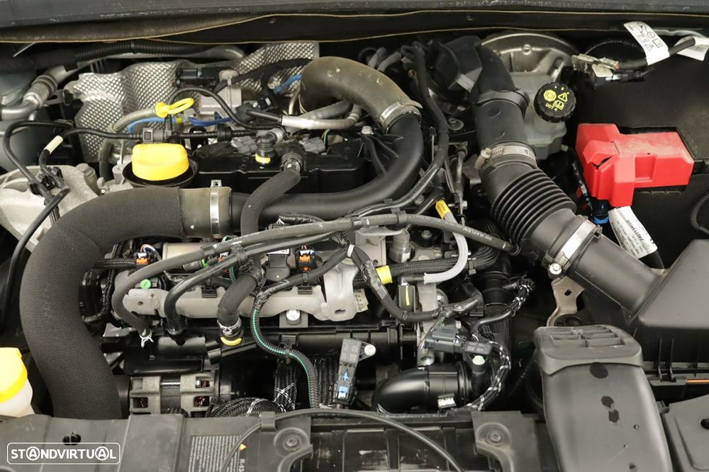 Renault Captur 1.0 TCe Techno Bi-Fuel - 27