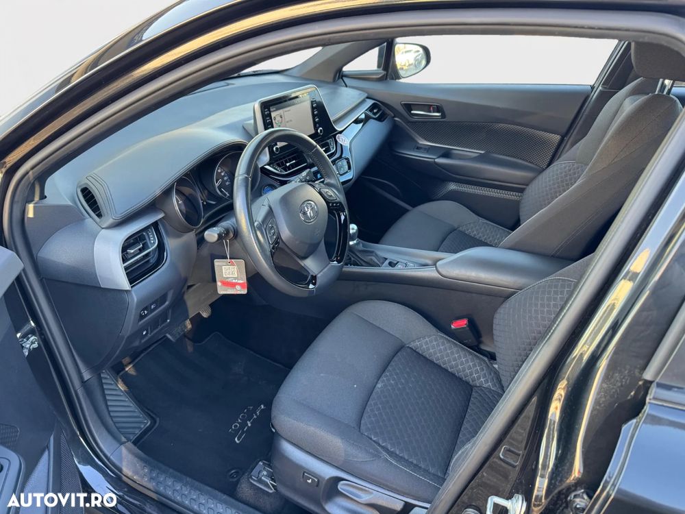 Toyota C-HR 1.8 HSD 4x2 CVT C-lassy - 7
