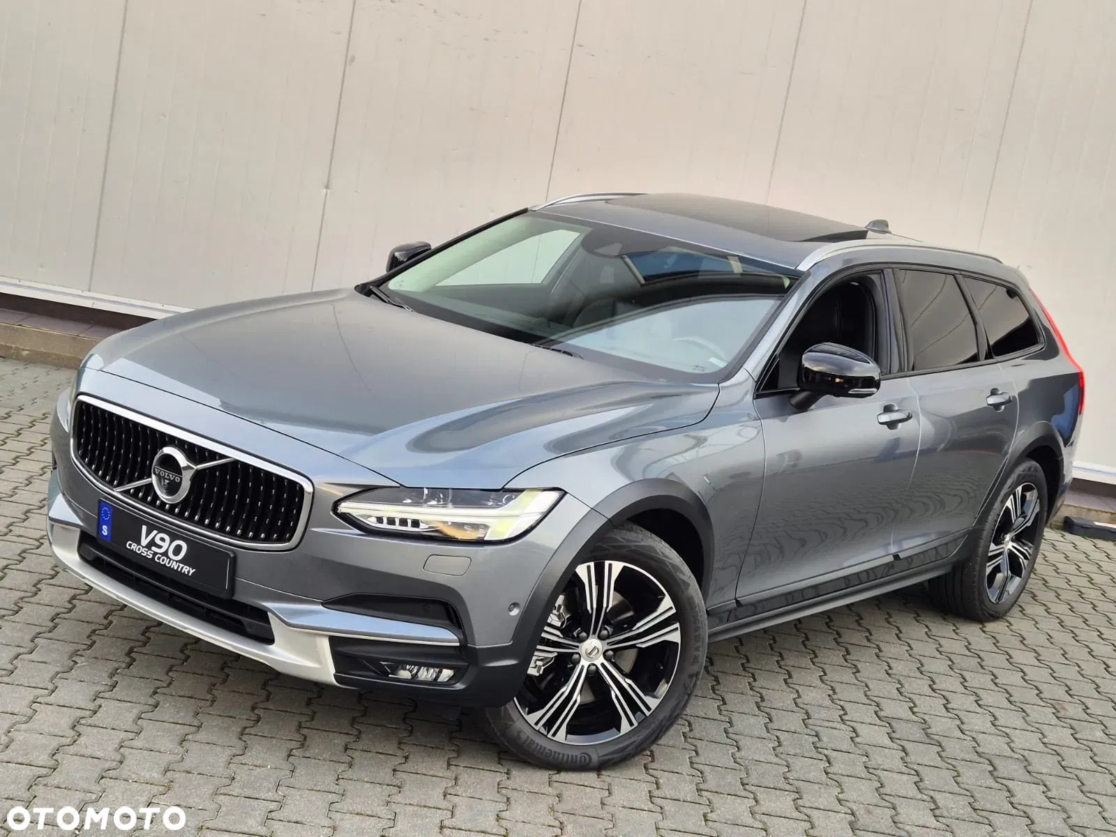 Volvo V90 Cross Country D5 AWD - 8