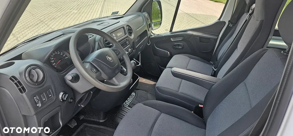 Renault Master - 9