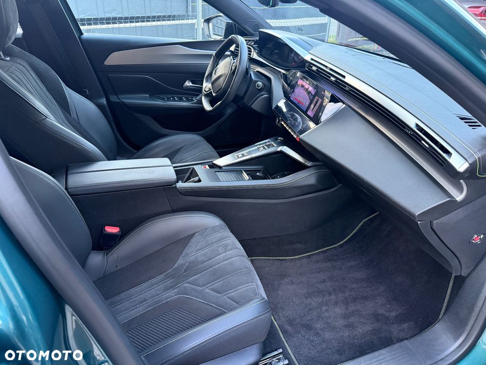 Peugeot 308 BlueHDi 130 EAT8 GT - 12