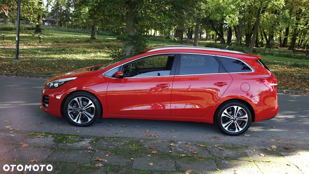 Kia Ceed 1.0 T-GDI ISG GT Line - 29