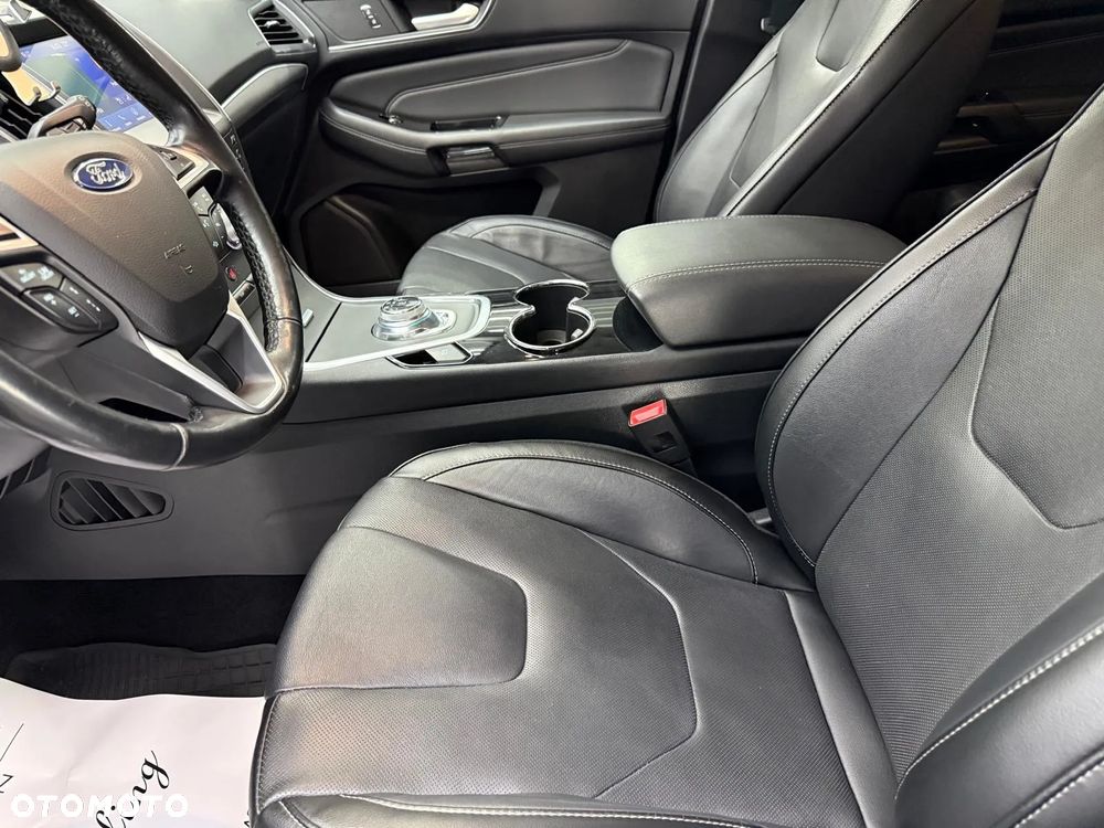 Ford S-Max 2.0 EcoBlue Titanium - 23