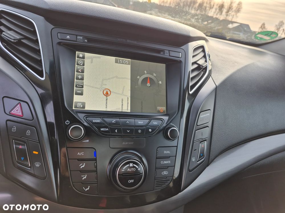 Hyundai i40 Kombi 1.7 CRDi DCT Premium - 13