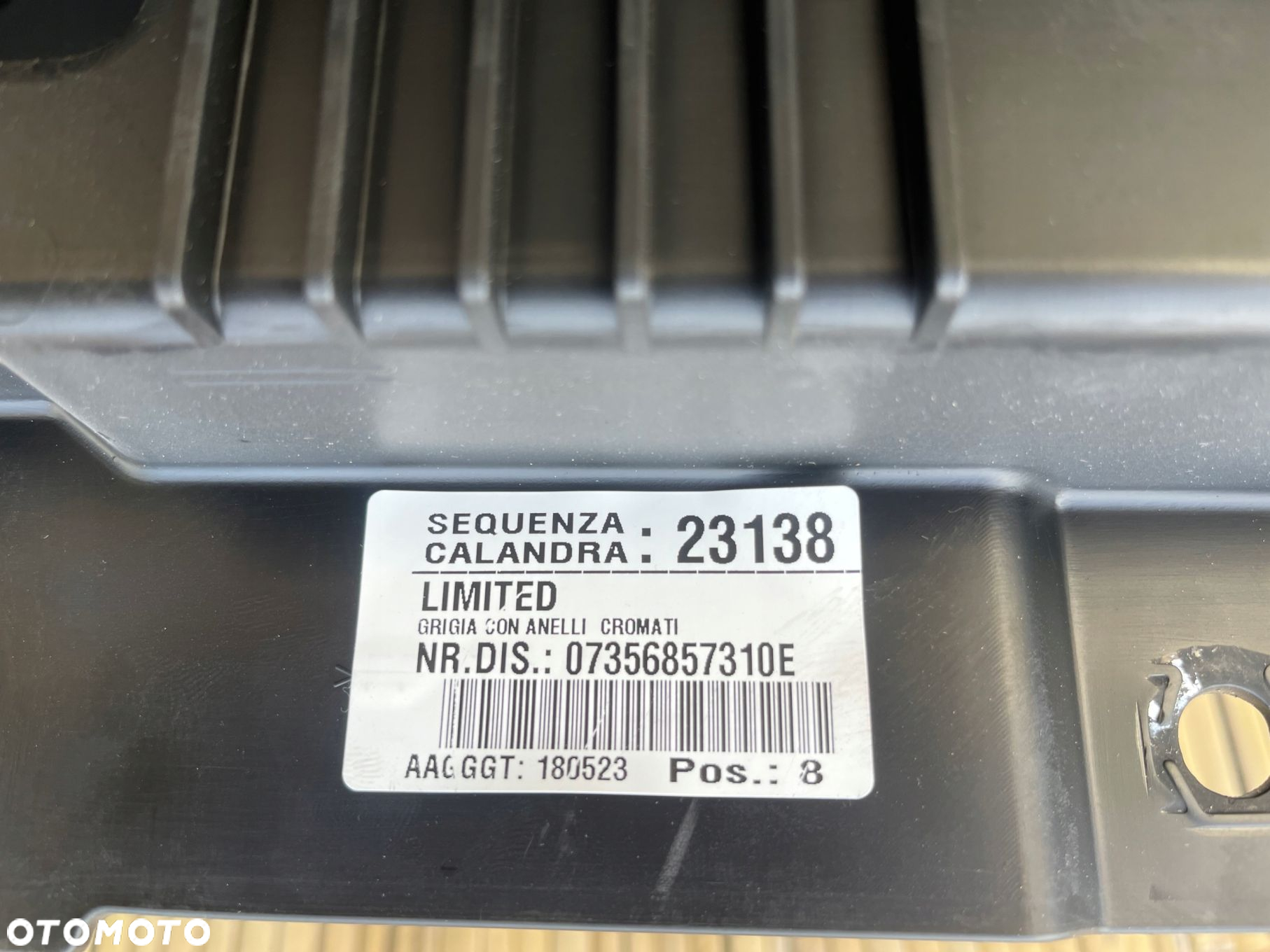 JEEP RENEGADE ATRAPA ORYGINALNA - 3