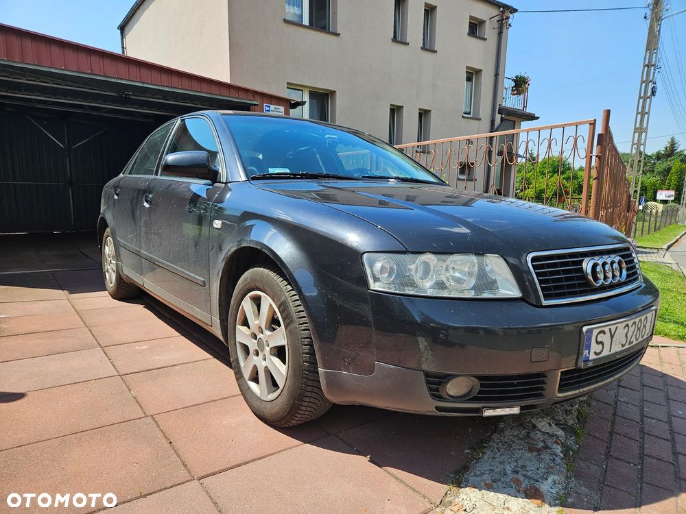 Audi A4 Limousine - 2