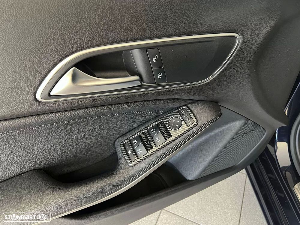 Mercedes-Benz CLA 180 d Shooting Brake Urban - 21