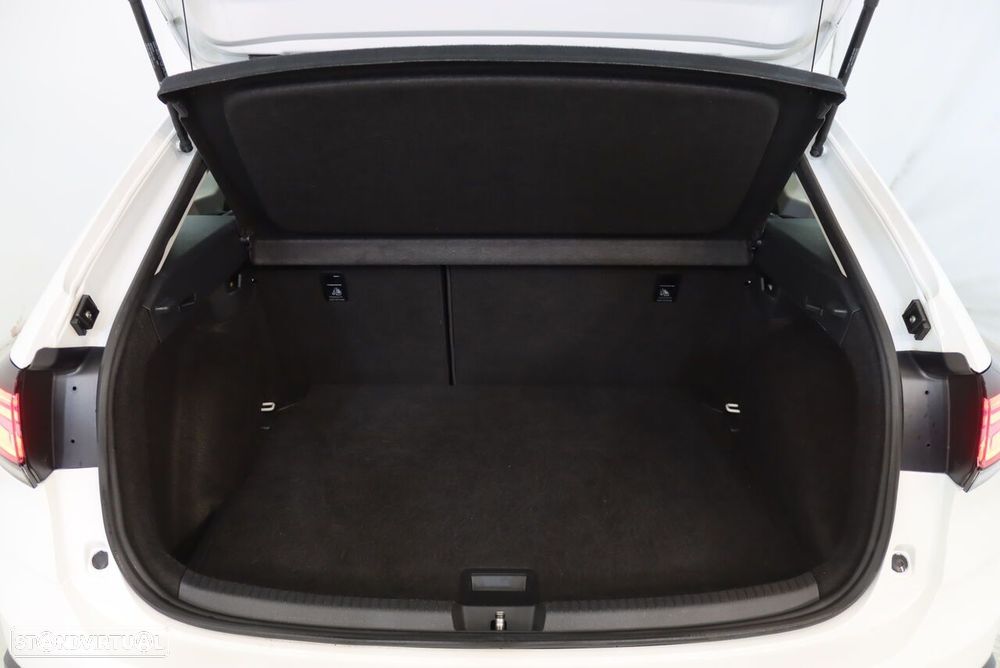 VW Taigo 1.0 TSI Life DSG - 12