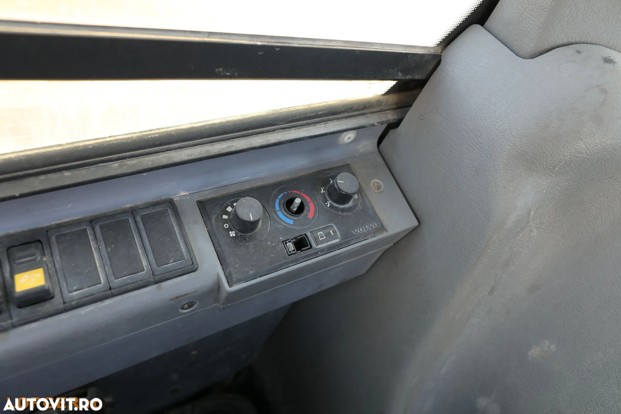 Volvo ECR 88 PLUS - 18