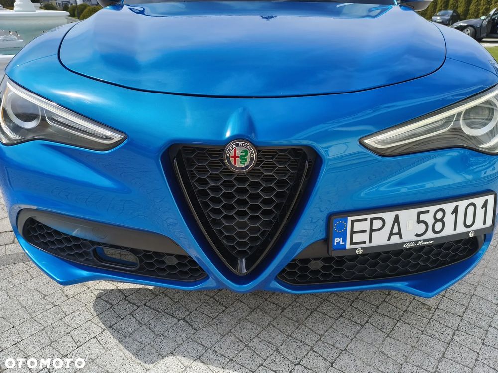 Alfa Romeo Stelvio 2.0 Turbo 16V AT8-Q4 Veloce Ti - 21
