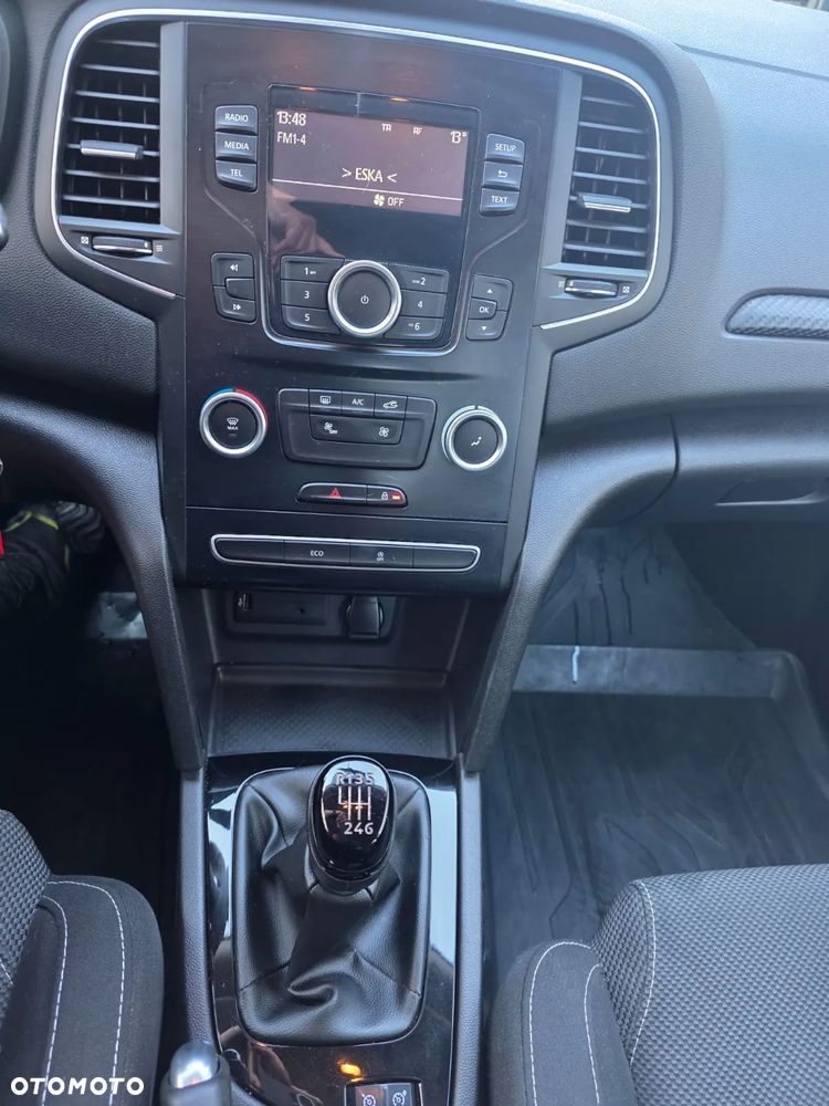 Renault Megane 1.5 dCi Life - 6