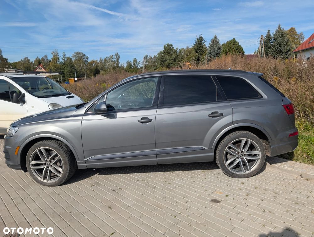 Audi Q7 2017 photo 3