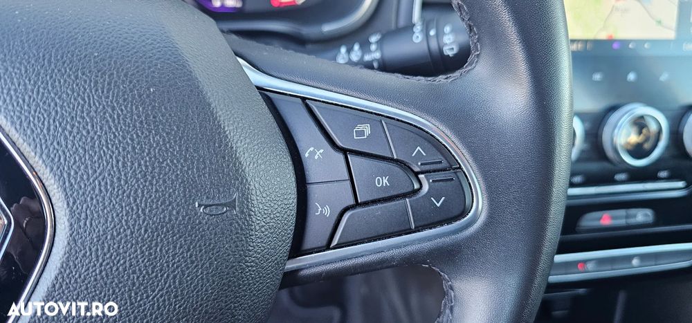 Renault Megane Blue dCi 116 Intens - 29