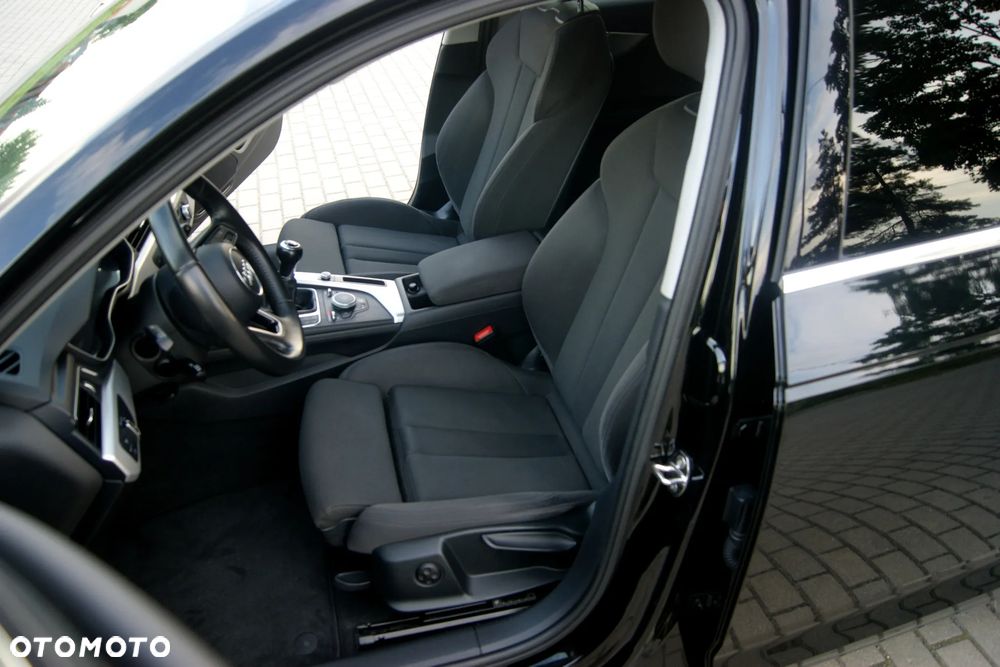 Audi A4 Avant 2.0 TDI - 23