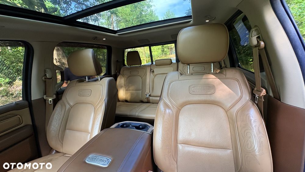 RAM 1500 Crew Cab Longhorn - 14