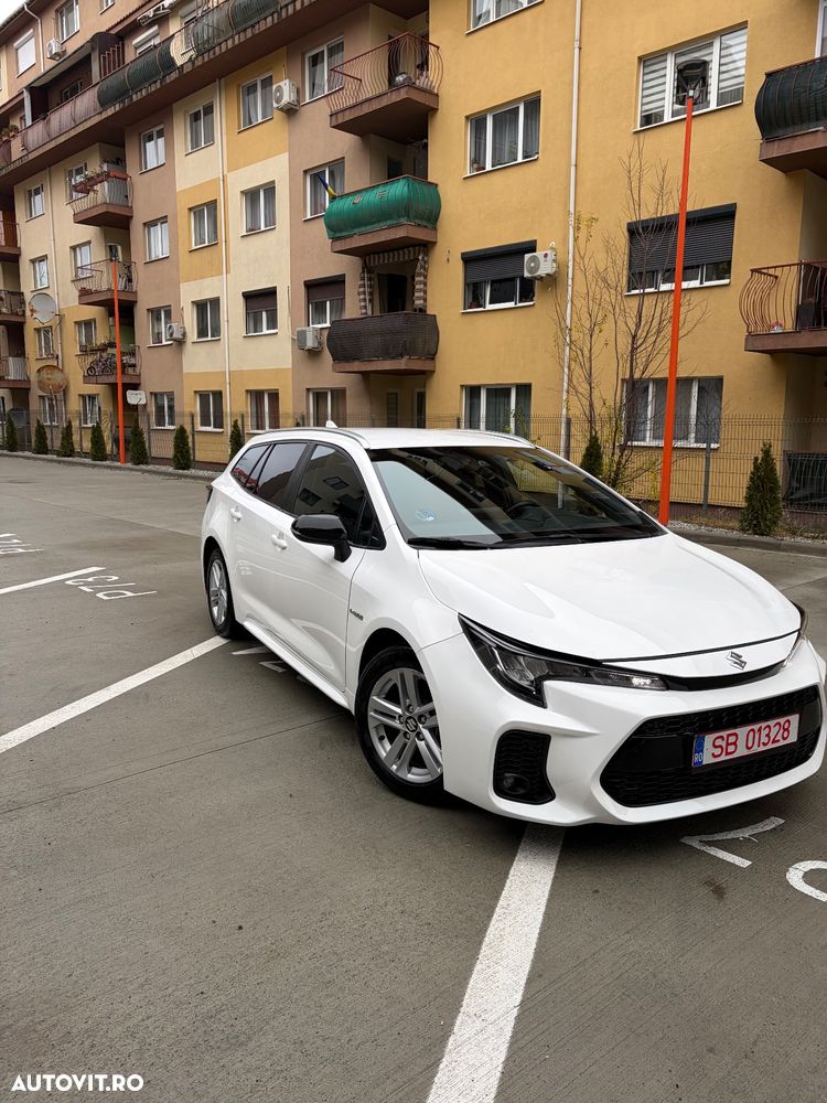 Suzuki Swace 1.8 E-CVT HEV Passion - 1