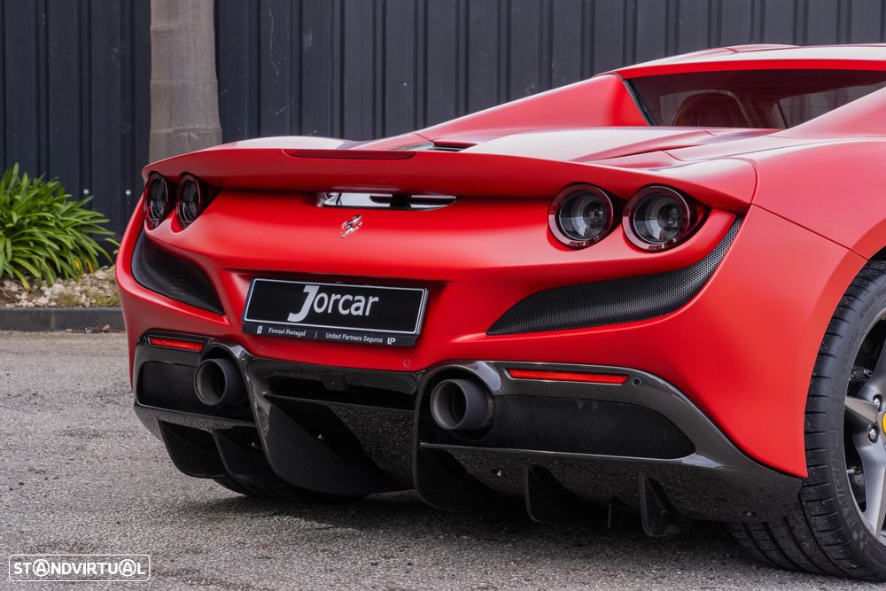Ferrari F8 Tributo Standard - 13
