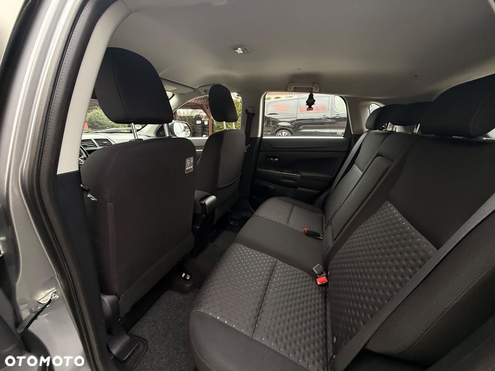 Mitsubishi ASX 1.8 DI-D 4WD Intense - 17