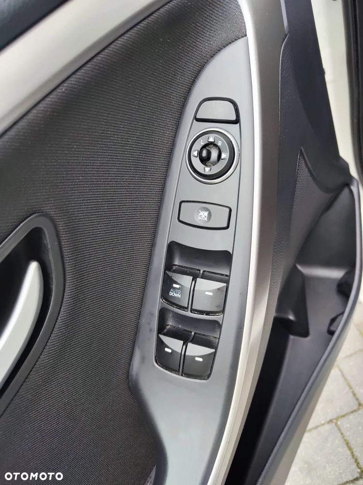 Hyundai i30 1.6 GDI BlueDrive Premium - 20