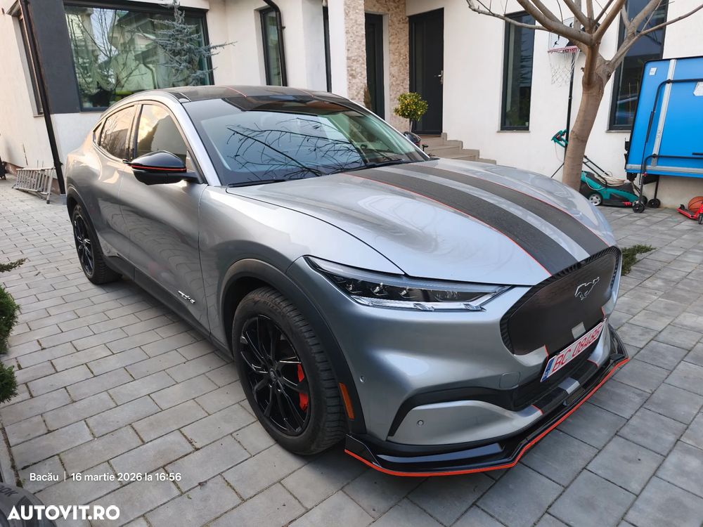 Ford Mustang Mach-E RWD Extended Range 216 kW Base - 16