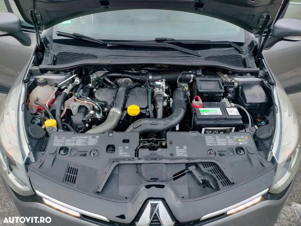 Renault Clio - 9