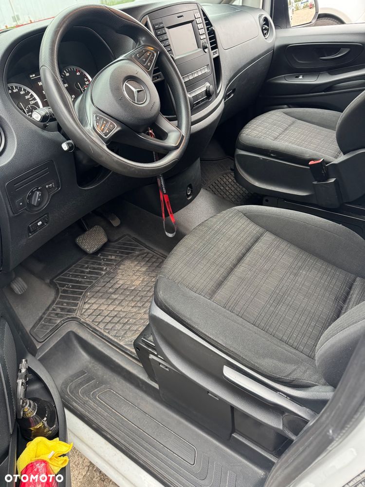 Mercedes-Benz Vito - 11