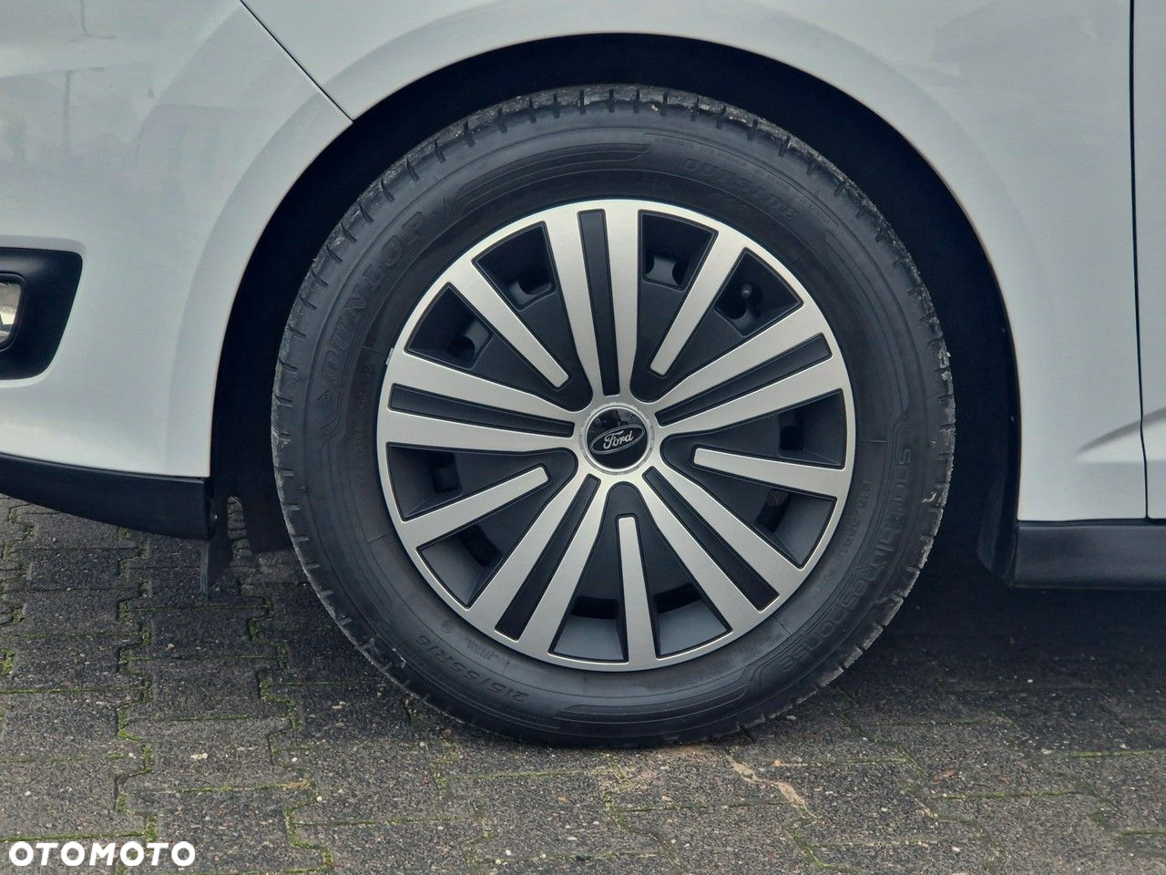 Ford C-MAX - 13